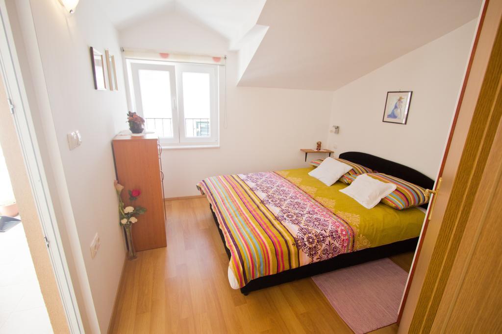 Apartment Bucevic Šibenik Chambre photo